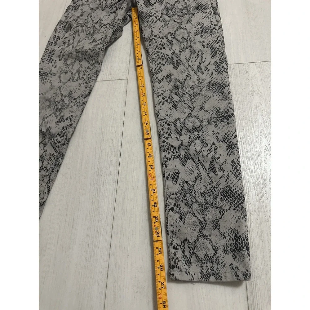 Bevy Flog Pants Sz 25 Gray Shely Snake Skin Pattern Jogger Stretch Drawstring - Picture 9 of 9